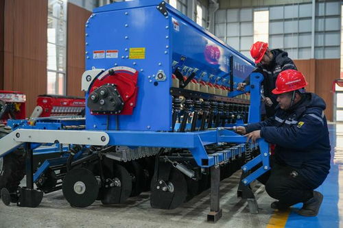 河北任丘“農機村” 機器聲里迎新春，工程機械奏響發展強音